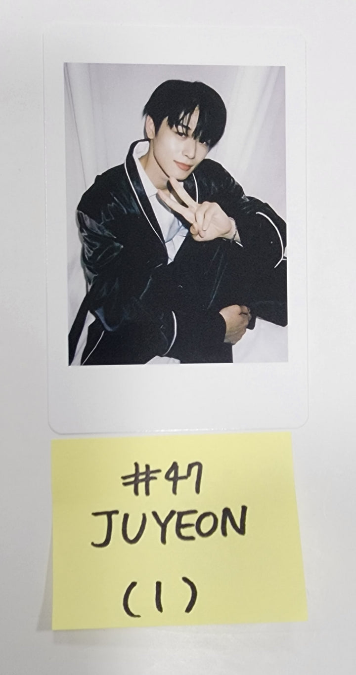 The Boyz "World Tour : Zeneration" - 2023 Concert Official Trading Photocard (2) - HALLYUSUPERSTORE