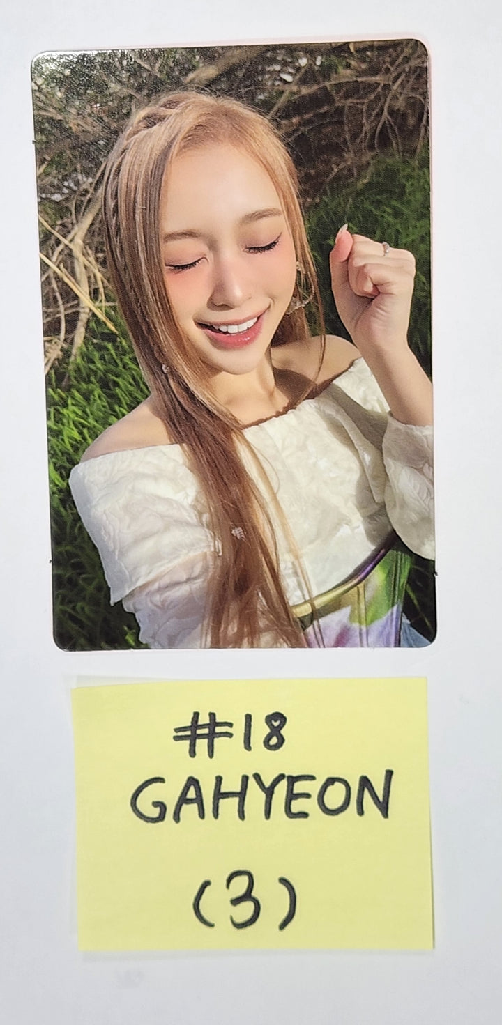 Dreamcatcher - "Apocalypse : From us" Mini 8th - Official Photocard - HALLYUSUPERSTORE