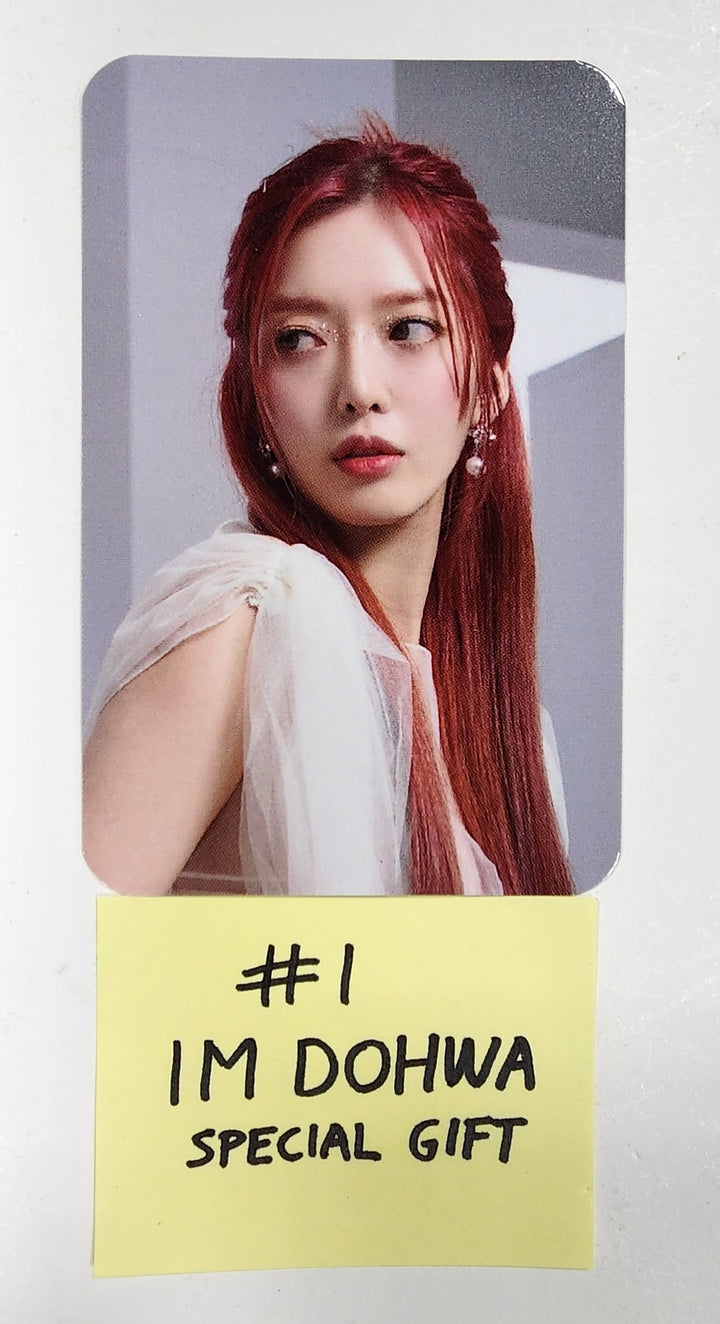 QUEENDOM PUZZLE - POP-UP Store Official Soundwave MD Special Gift Event Photocard - HALLYUSUPERSTORE