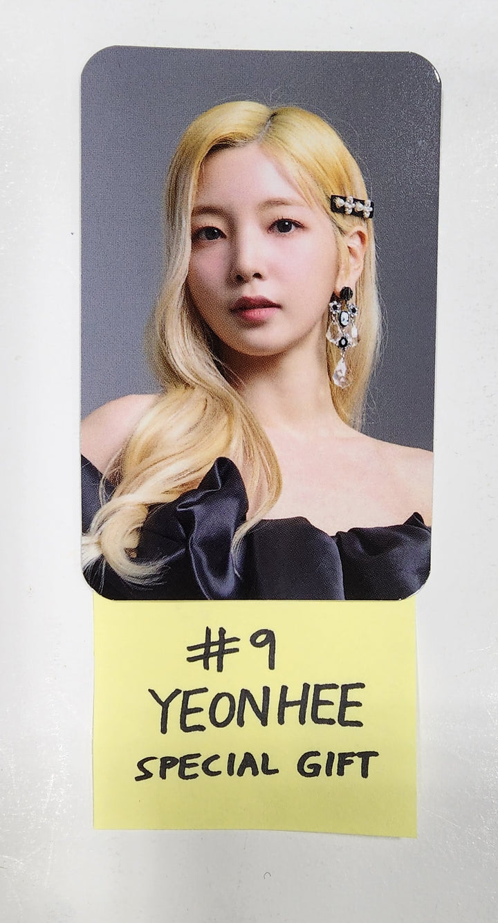 QUEENDOM PUZZLE - POP-UP Store Official Soundwave MD Special Gift Event Photocard - HALLYUSUPERSTORE