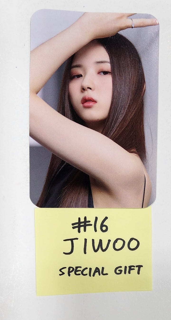 QUEENDOM PUZZLE - POP-UP Store Official Soundwave MD Special Gift Event Photocard - HALLYUSUPERSTORE