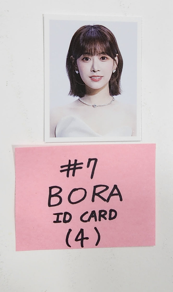 QUEENDOM PUZZLE - POP-UP Store Official MD ID Photo - HALLYUSUPERSTORE