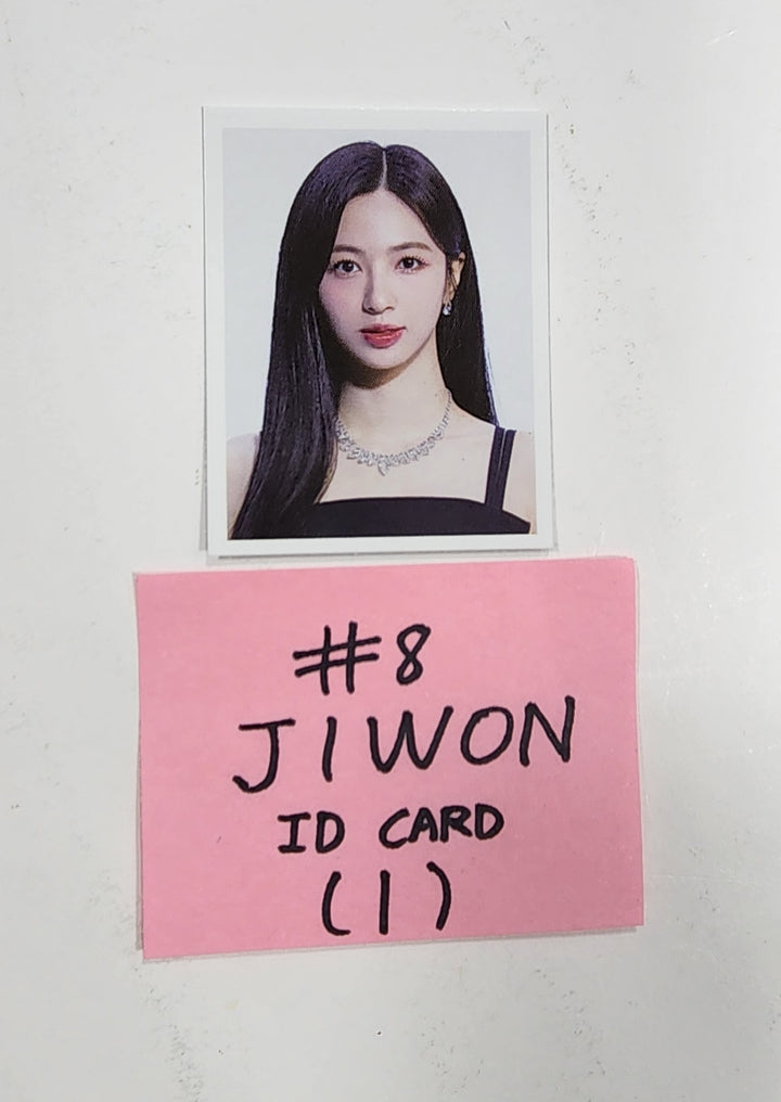 QUEENDOM PUZZLE - POP-UP Store Official MD ID Photo - HALLYUSUPERSTORE