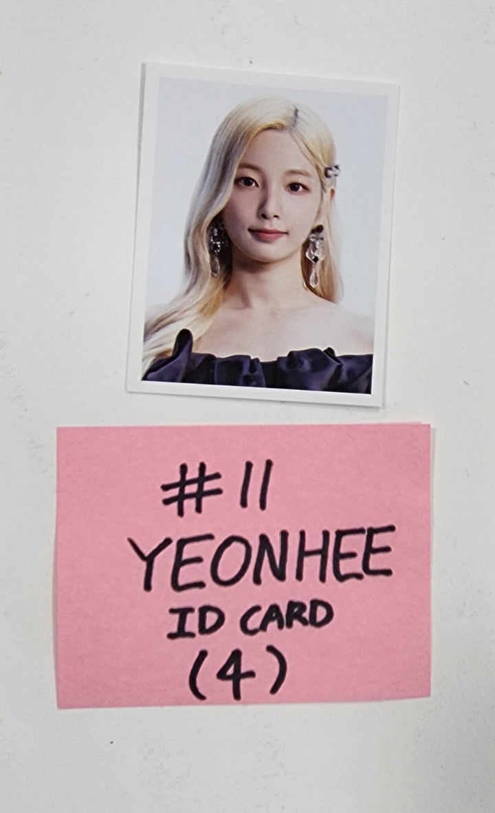 QUEENDOM PUZZLE - POP-UP Store Official MD ID Photo - HALLYUSUPERSTORE