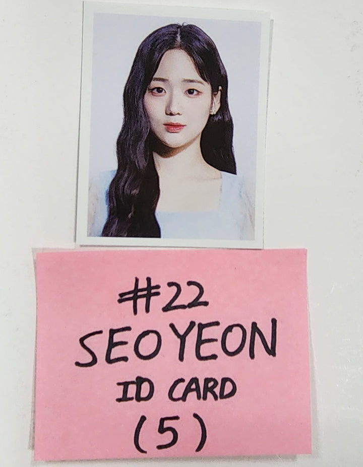 QUEENDOM PUZZLE - POP-UP Store Official MD ID Photo - HALLYUSUPERSTORE