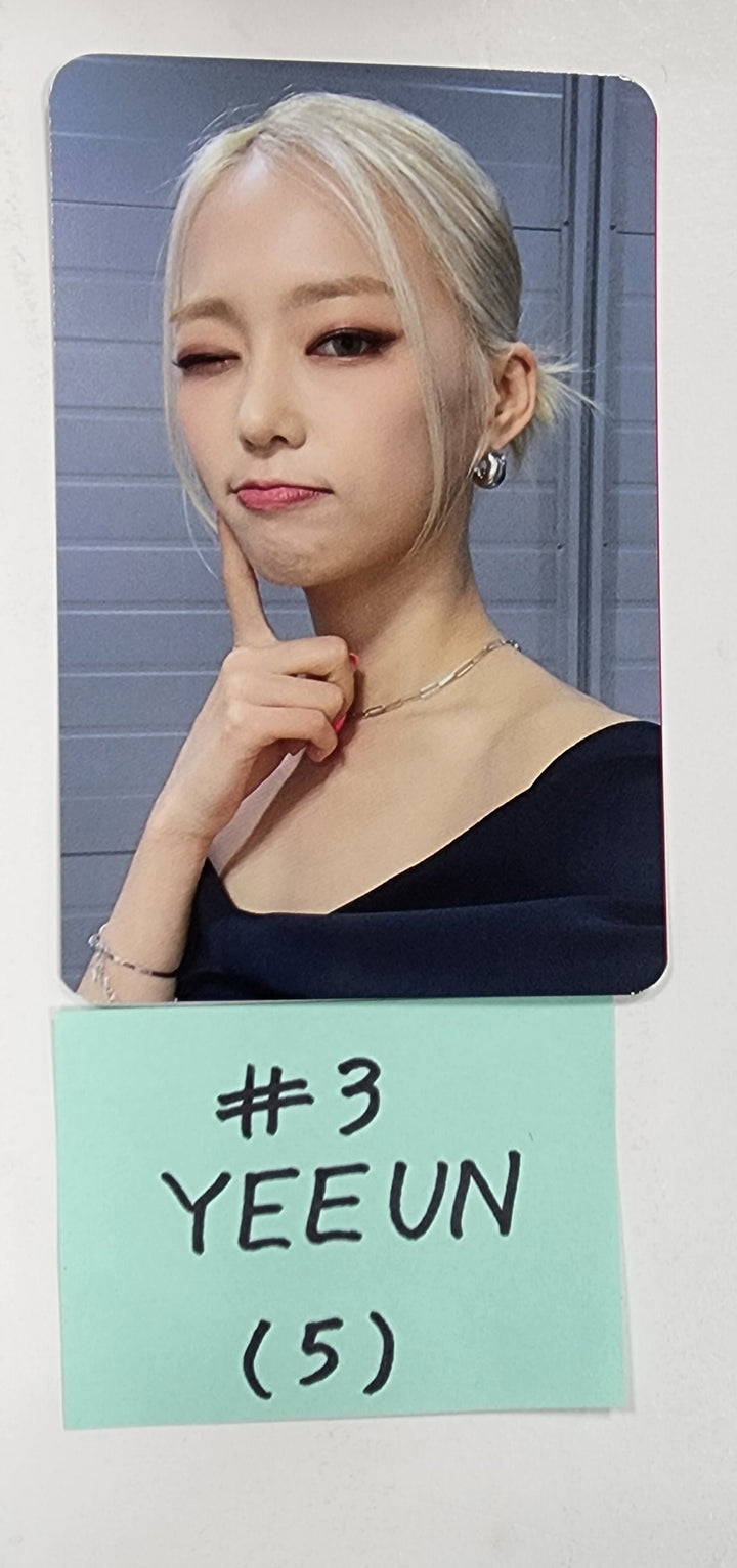 QUEENDOM PUZZLE - POP-UP Store Official Random Photocard - HALLYUSUPERSTORE