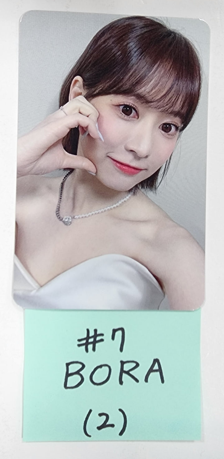 QUEENDOM PUZZLE - POP-UP Store Official Random Photocard - HALLYUSUPERSTORE