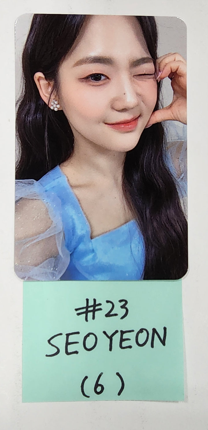 QUEENDOM PUZZLE - POP-UP Store Official Random Photocard - HALLYUSUPERSTORE