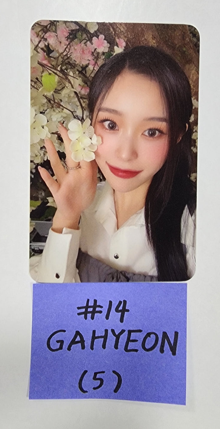 Dreamcatcher "Reason Boutique" 2nd Fanmeeting - Official Trading Photocard - HALLYUSUPERSTORE