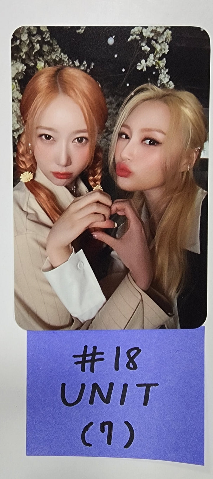 Dreamcatcher "Reason Boutique" 2nd Fanmeeting - Official Trading Photocard - HALLYUSUPERSTORE