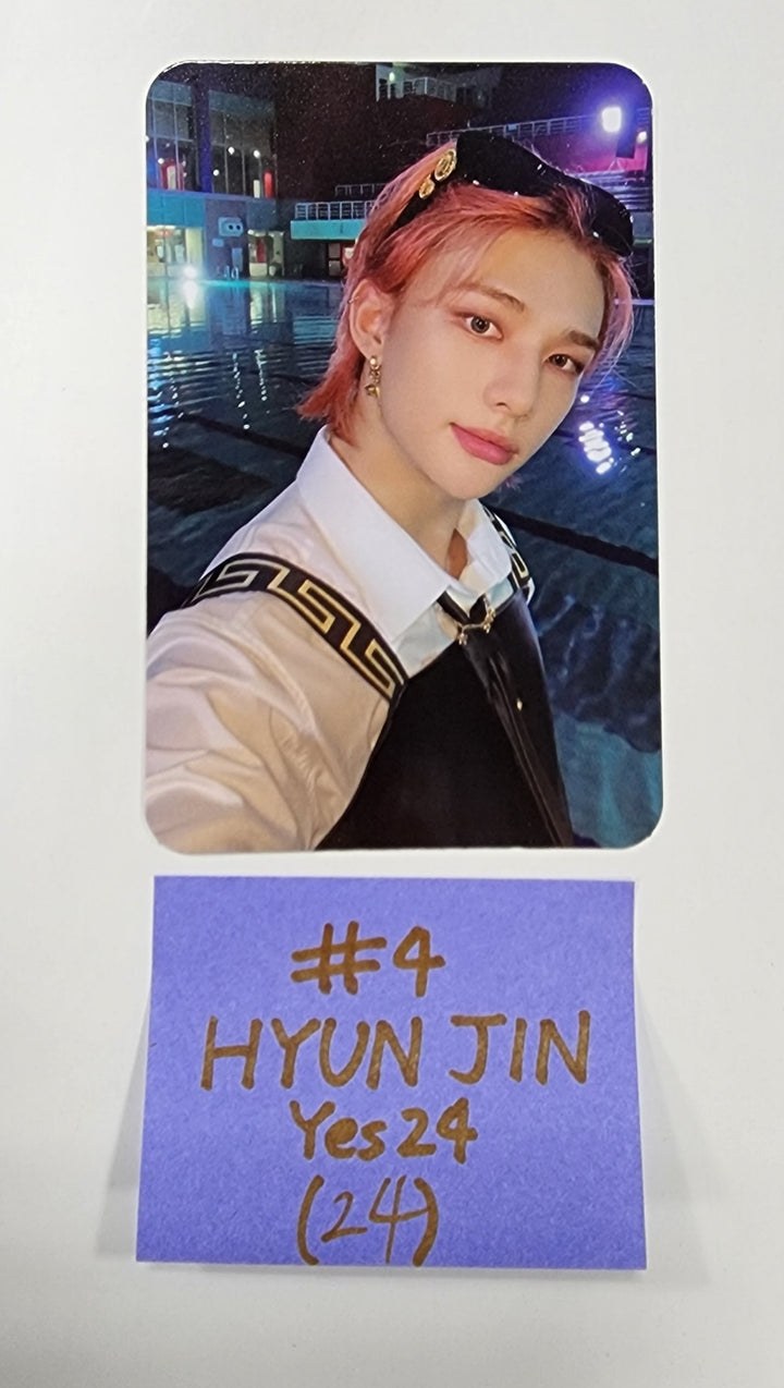 Stray Kids "★★★★★ (5-STAR)" - Yes24 Pre-Order Benefit  Photocard - HALLYUSUPERSTORE