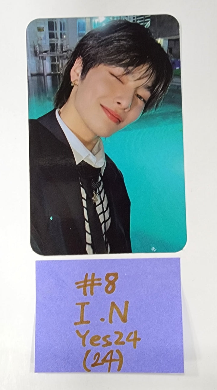 Stray Kids "★★★★★ (5-STAR)" - Yes24 Pre-Order Benefit  Photocard - HALLYUSUPERSTORE