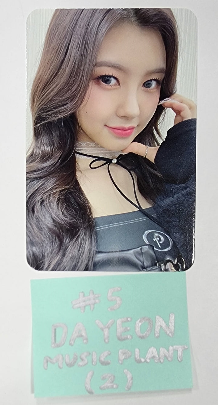 Kep1er "LOVESTRUCK! " - Music Plant Fansign Event Photocard - HALLYUSUPERSTORE