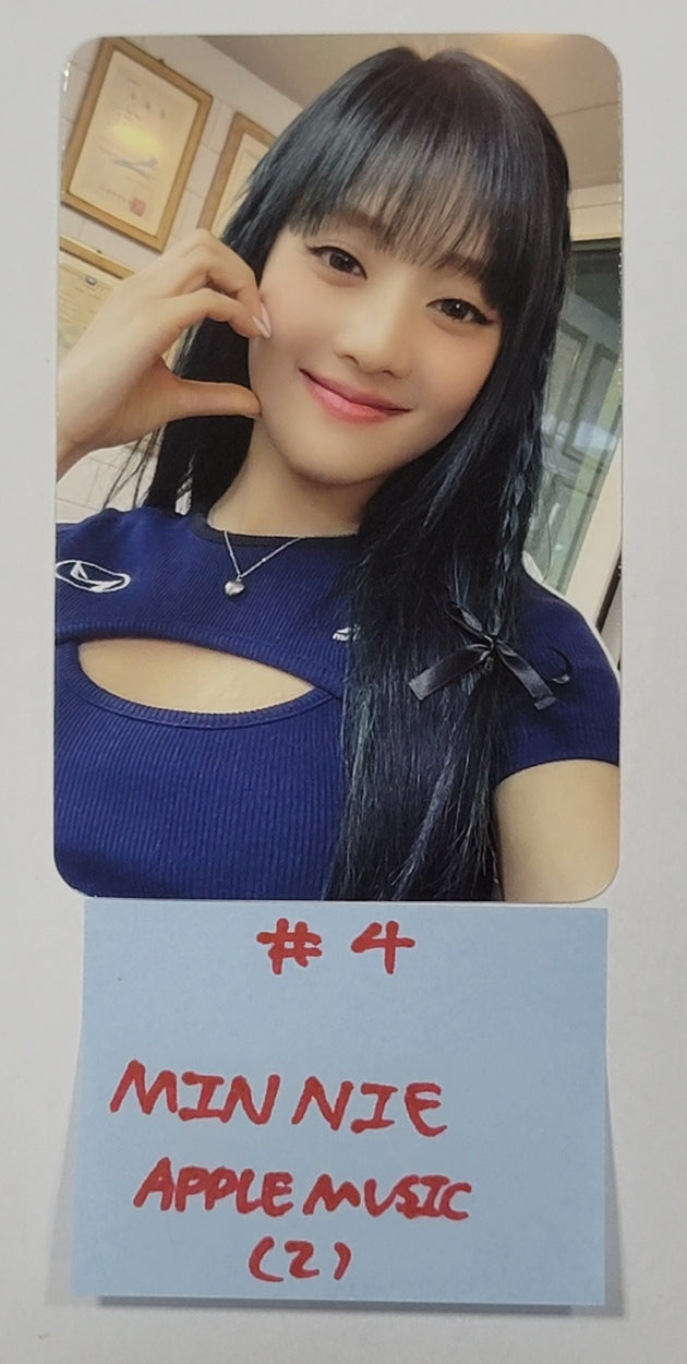 (g) I-DLE "I Feel" - Apple Music Fansign Event Photocard - HALLYUSUPERSTORE