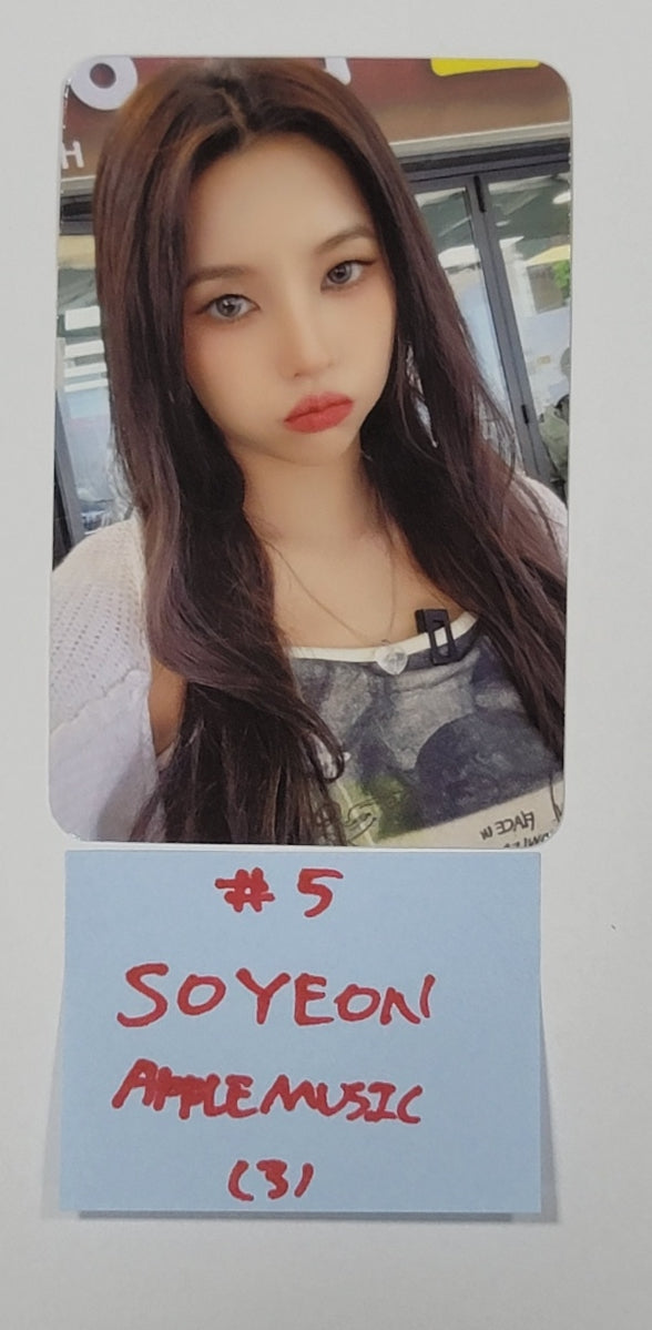(g) I-DLE "I Feel" - Apple Music Fansign Event Photocard - HALLYUSUPERSTORE
