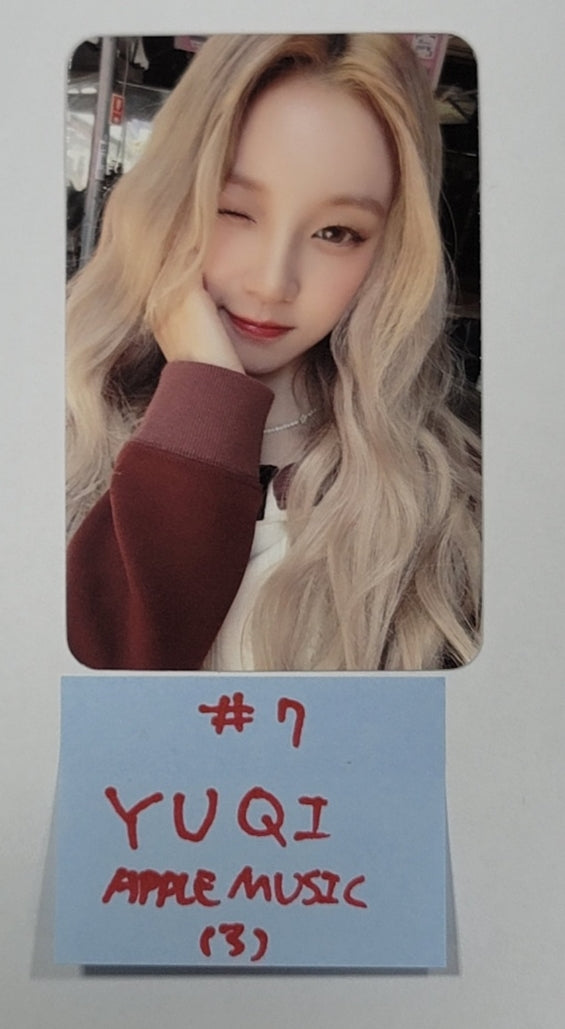(g) I-DLE "I Feel" - Apple Music Fansign Event Photocard - HALLYUSUPERSTORE