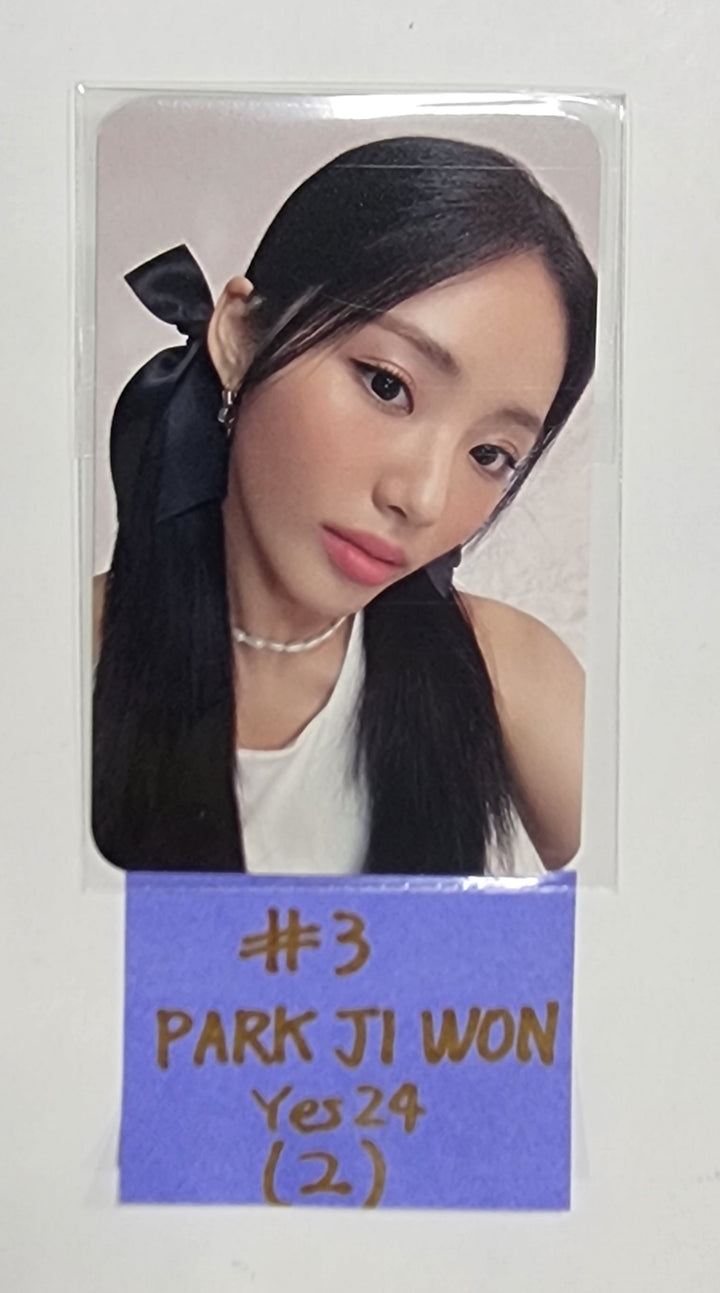 Fromis_9 "Unlock My World" - Yes24 Fansign Event Photocard - HALLYUSUPERSTORE