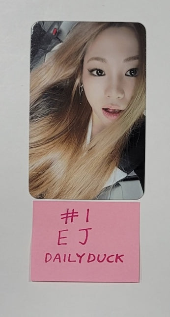 ALICE "Show Down" - Daily Duck Fansign Event Photocard
