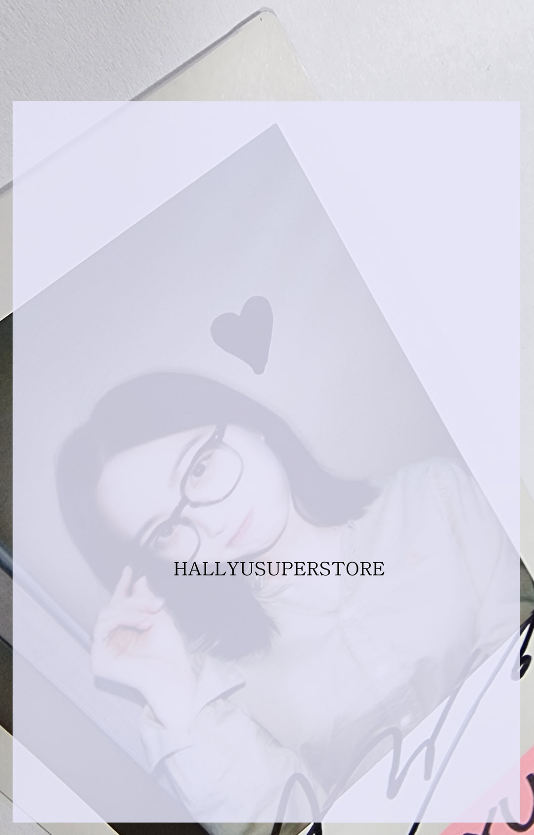 YU KYUNG (Of Alice) "SHOW DOWN" - Hand Autographed(Signed) Polaroid - HALLYUSUPERSTORE