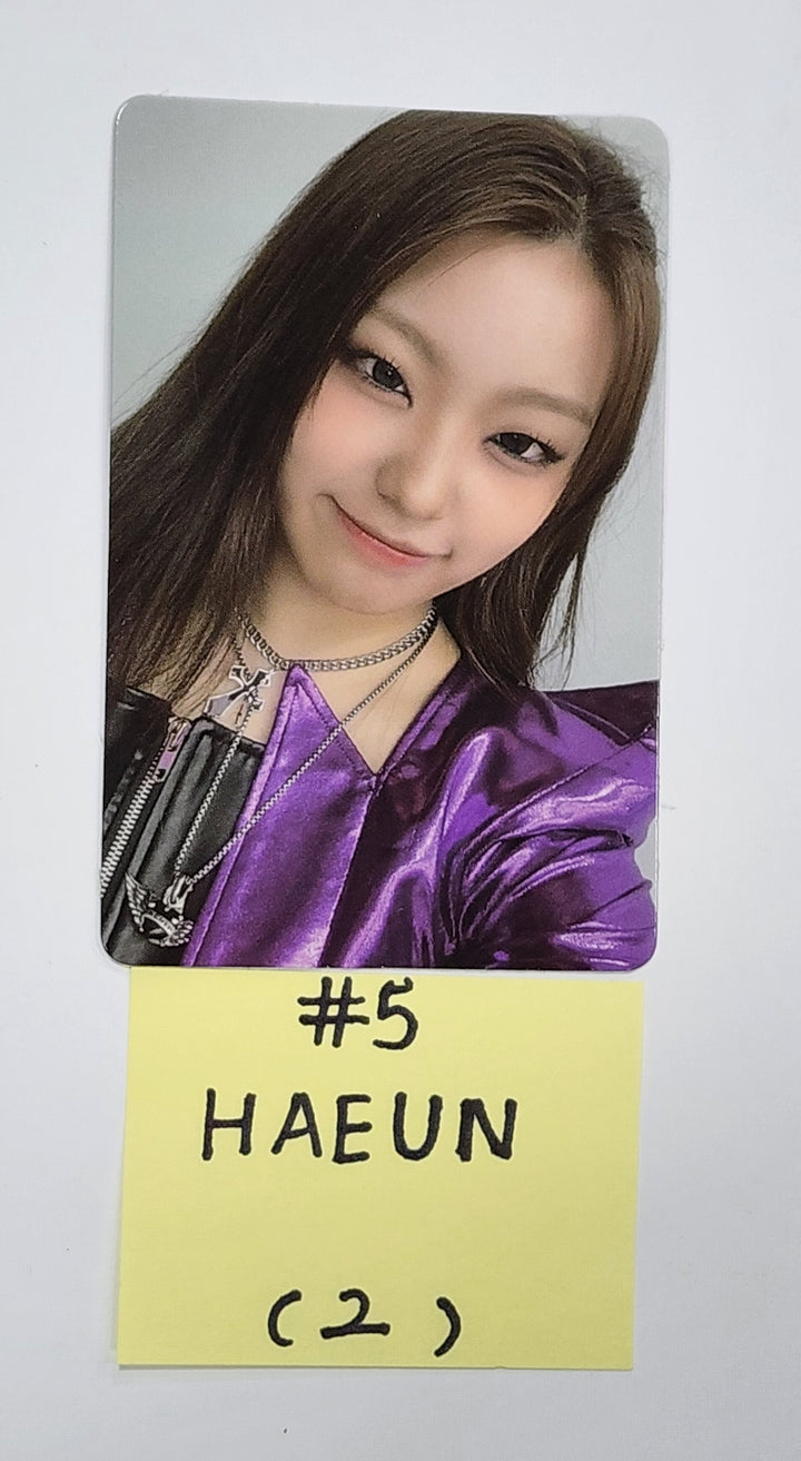 Lapillus "GIRL's ROUND Part. 2" - Official Photocard - HALLYUSUPERSTORE