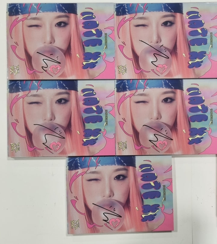 Yena "HATE XX" - Hand Autographed(Signed) Promo Album - HALLYUSUPERSTORE