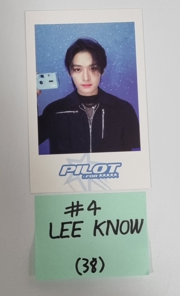 Stray Kids 3rd Fanmeeting "PILOT : FOR ★★★★★" - Official MD Event Photocard - HALLYUSUPERSTORE