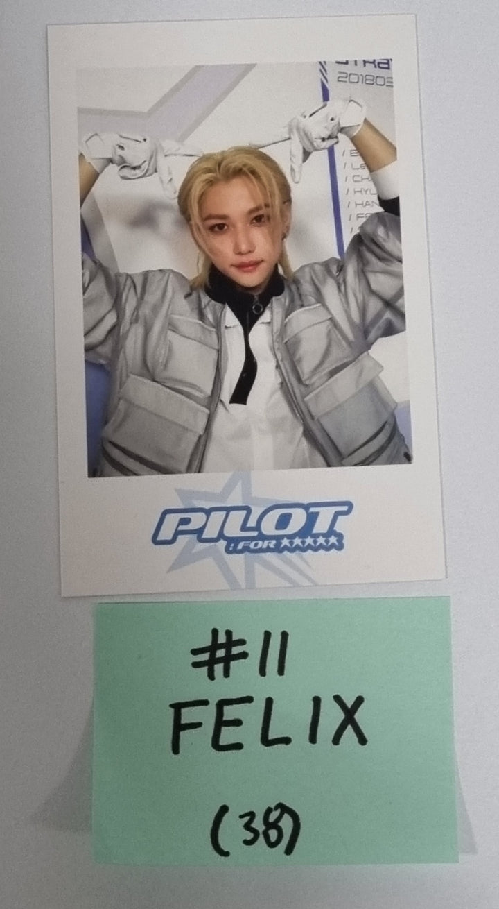 Stray Kids 3rd Fanmeeting "PILOT : FOR ★★★★★" - Official MD Event Photocard - HALLYUSUPERSTORE