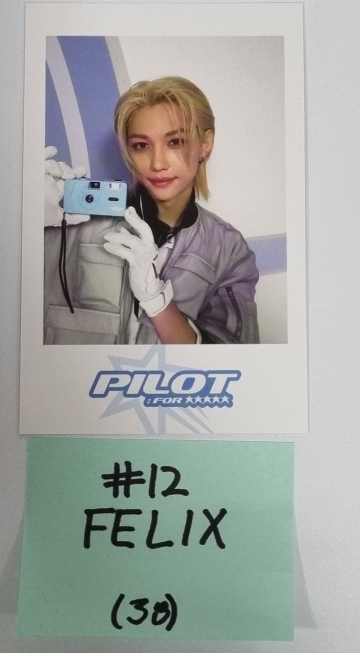 Stray Kids 3rd Fanmeeting "PILOT : FOR ★★★★★" - Official MD Event Photocard - HALLYUSUPERSTORE