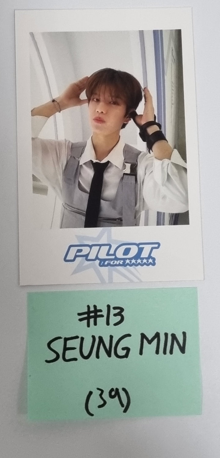Stray Kids 3rd Fanmeeting "PILOT : FOR ★★★★★" - Official MD Event Photocard - HALLYUSUPERSTORE