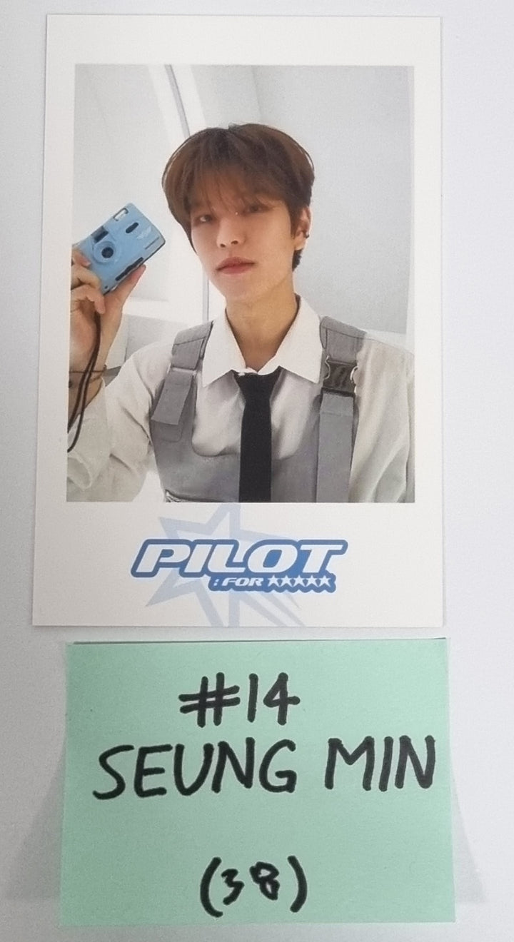 Stray Kids 3rd Fanmeeting "PILOT : FOR ★★★★★" - Official MD Event Photocard - HALLYUSUPERSTORE