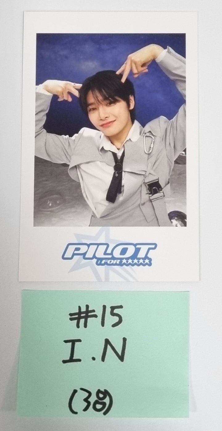 Stray Kids 3rd Fanmeeting "PILOT : FOR ★★★★★" - Official MD Event Photocard - HALLYUSUPERSTORE