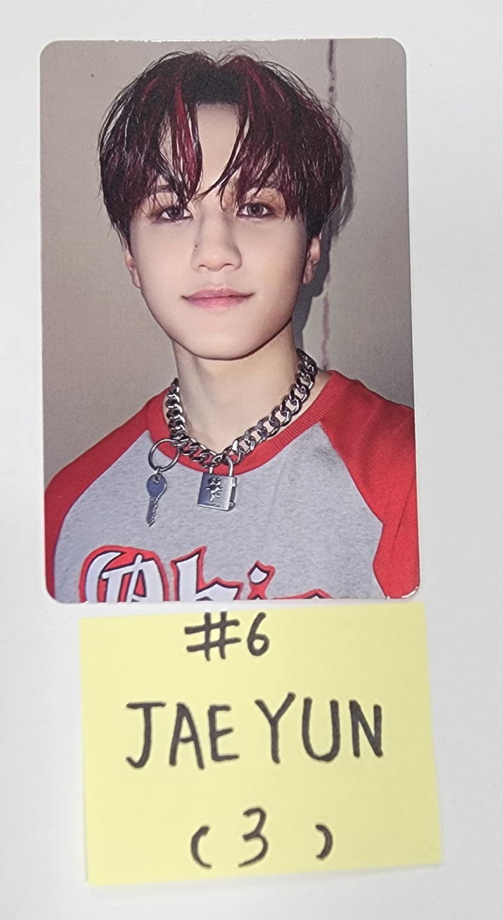 8TURN "UNCHARTED DRIFT" 2nd Mini Album - Official Photocard - HALLYUSUPERSTORE