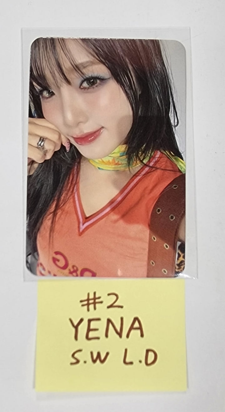 Yena "HATE XX" - Soundwave Lucky Draw Event Photocard - HALLYUSUPERSTORE