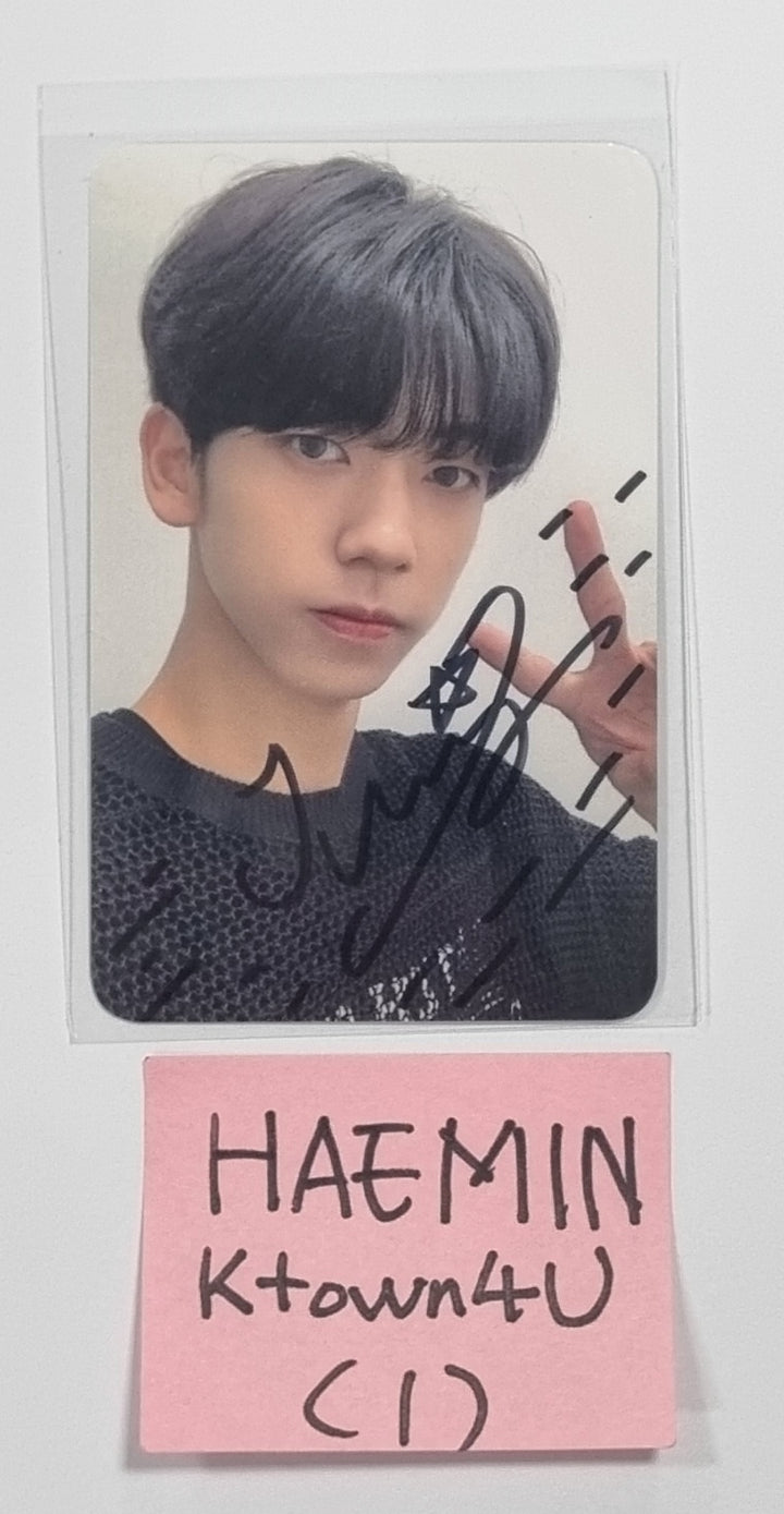 8TURN "UNCHARTED DRIFT" - Hand Autographed(Signed) Photocard - HALLYUSUPERSTORE