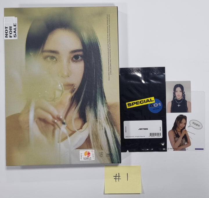 ODD EYE CIRCLE "Version Up"- Hand Autographed(Signed) Promo Album - HALLYUSUPERSTORE