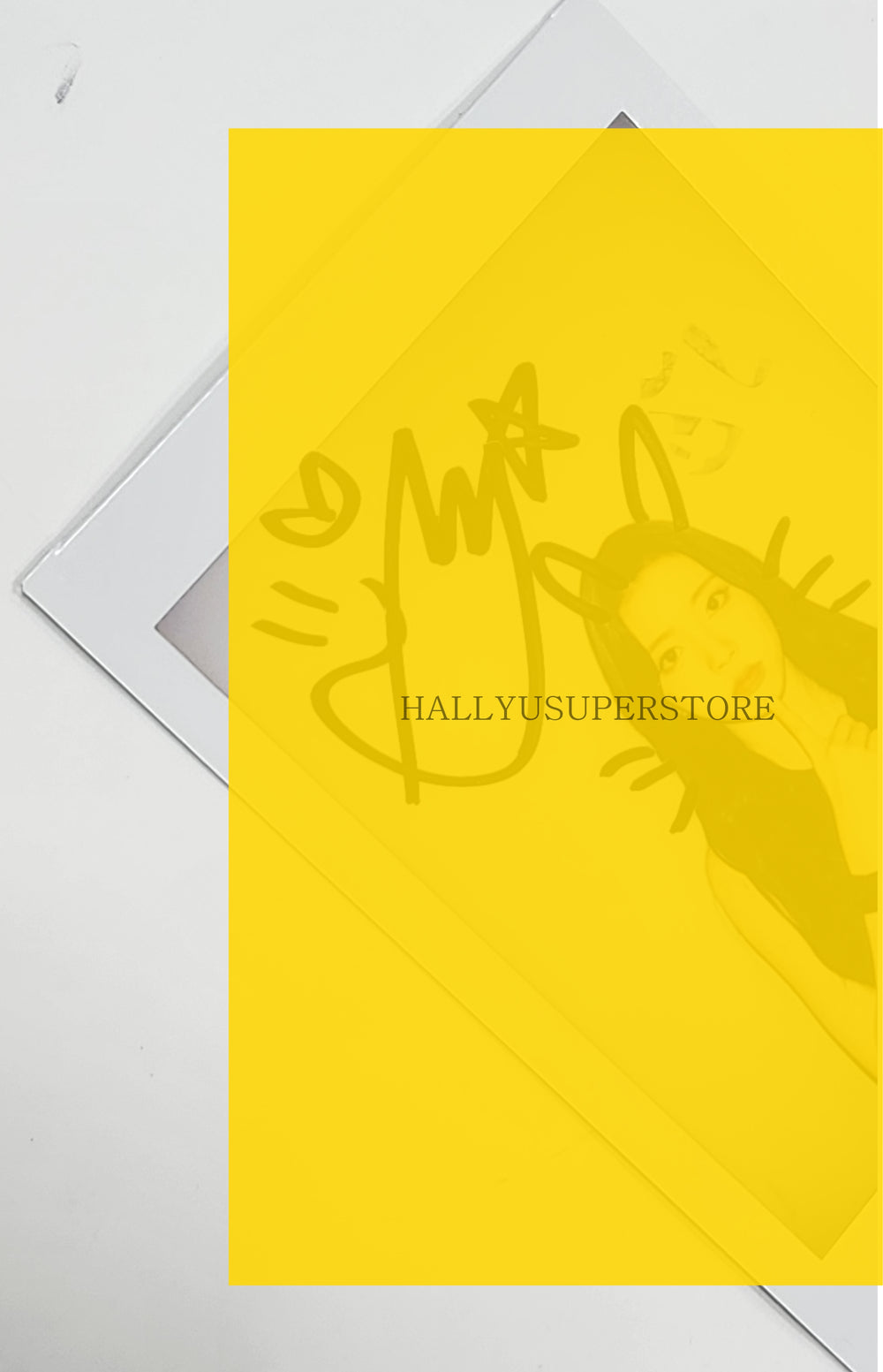 Damin (Of Queenz Eye) "UNI-Q" - Hand Autographed(Signed) Polaroid - HALLYUSUPERSTORE