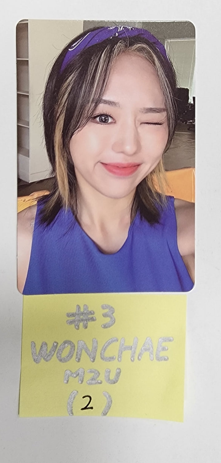 Queenz Eye "UNI-Q" - M2U Fansign Event Photocard - HALLYUSUPERSTORE