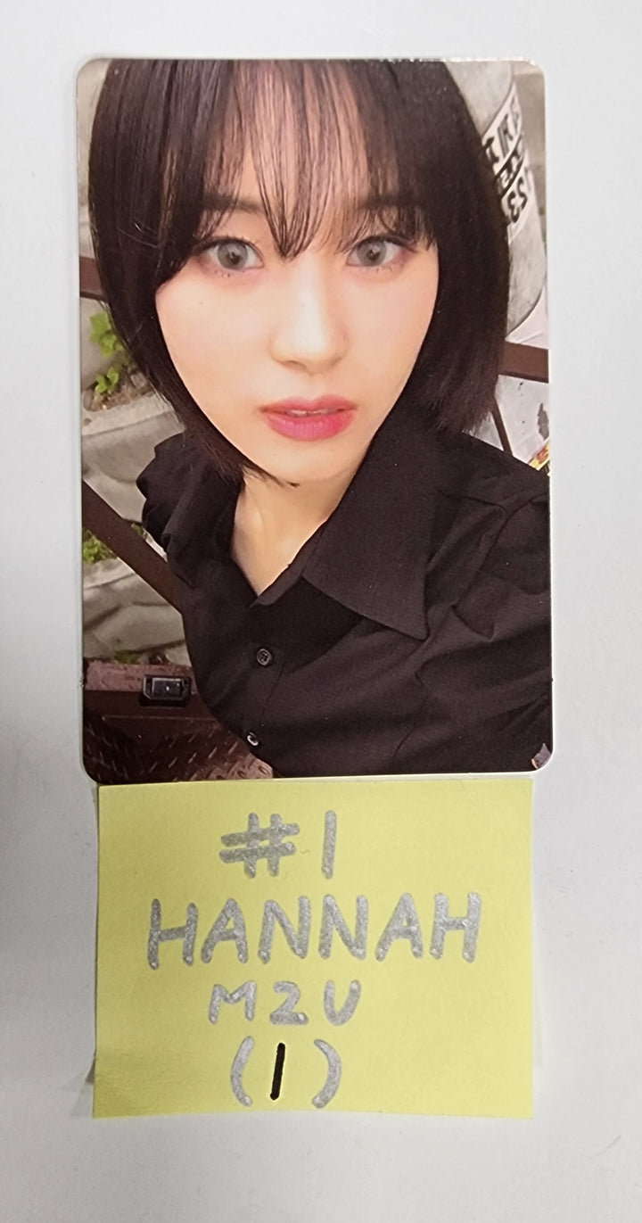 Queenz Eye "UNI-Q" - M2U Fansign Event Photocard - HALLYUSUPERSTORE