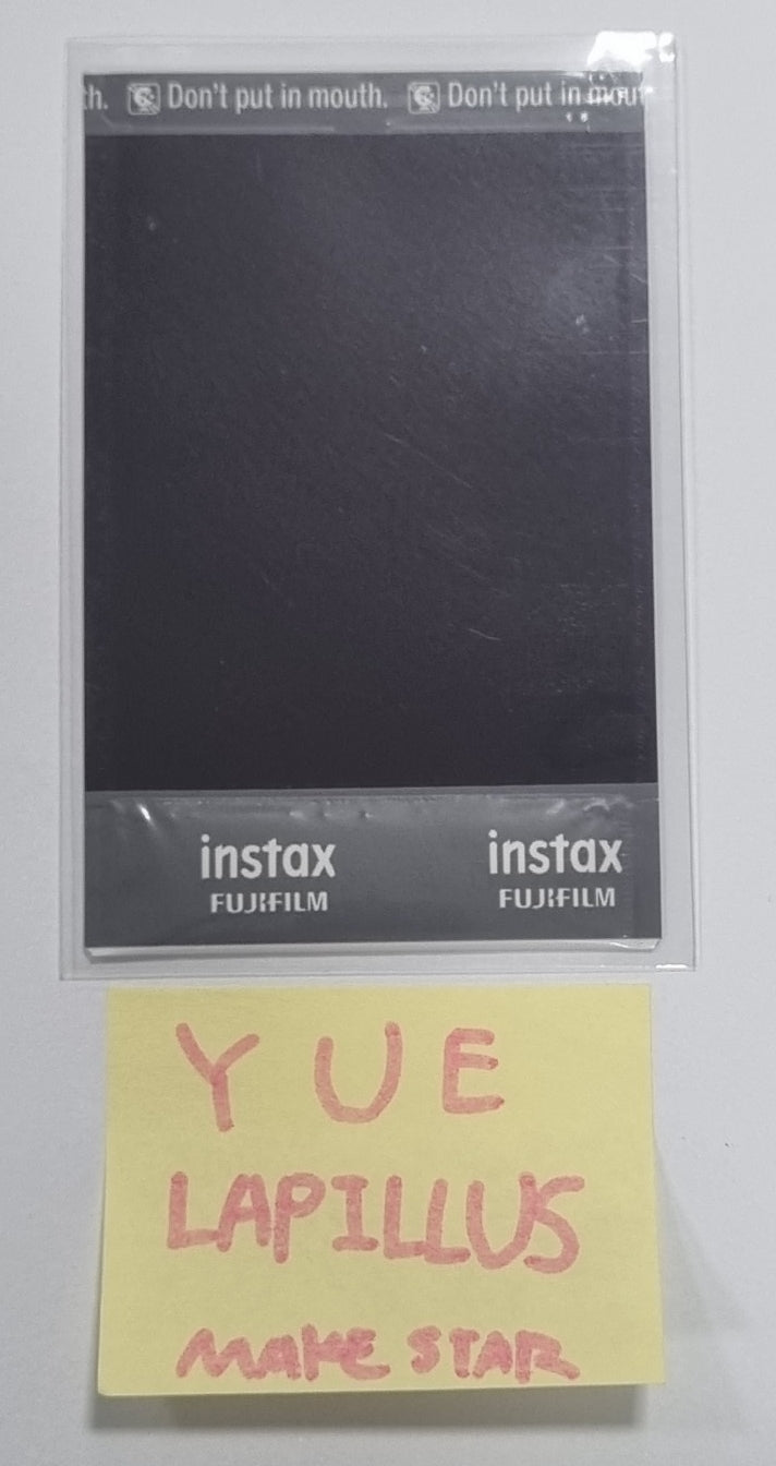 YUE (Of Lapillus) "GIRL's ROUND Part. 2" - Hand Autographed(Signed) Polaroid - HALLYUSUPERSTORE