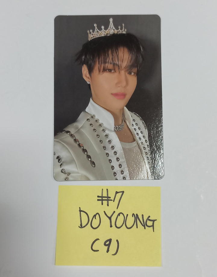 Treasure "REBOOT" - Official First Press Photocard - HALLYUSUPERSTORE
