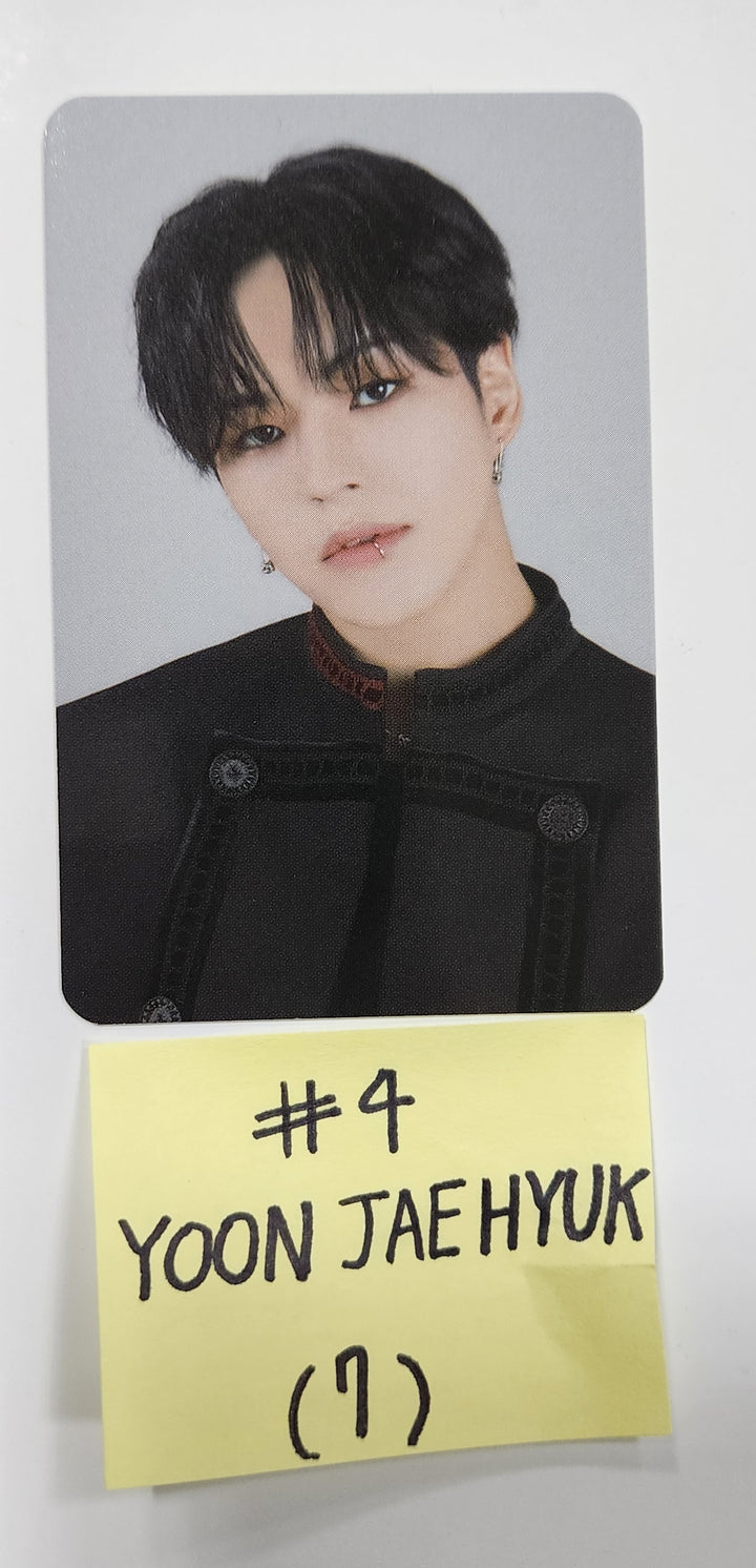 Treasure 2nd Full "REBOOT" Pop-Up Store - Official Trading Card (1) - HALLYUSUPERSTORE