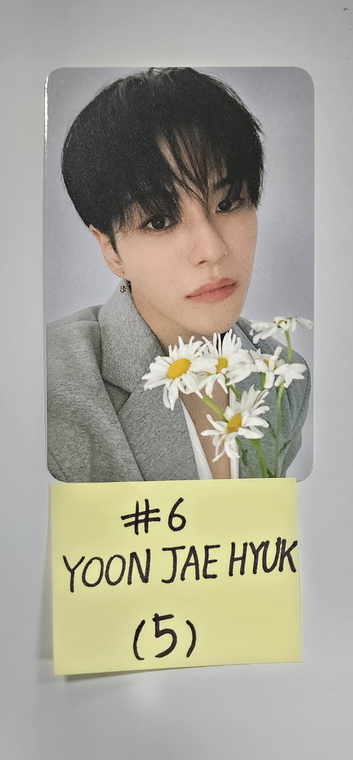 Treasure 2nd Full "REBOOT" Pop-Up Store - Official Trading Card (1) - HALLYUSUPERSTORE
