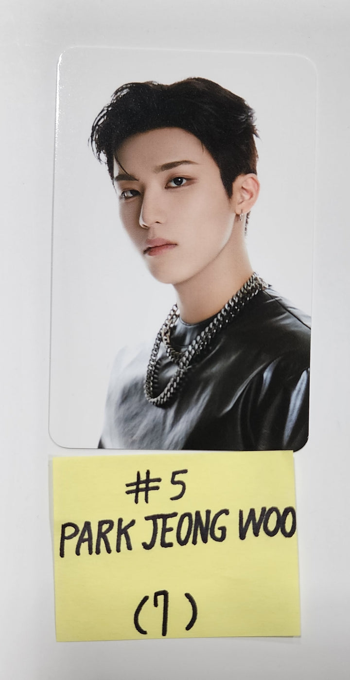 Treasure 2nd Full "REBOOT" Pop-Up Store - Official Trading Card (2) - HALLYUSUPERSTORE