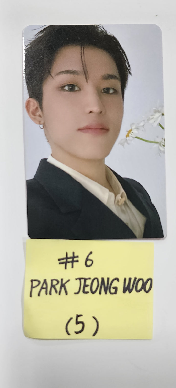 Treasure 2nd Full "REBOOT" Pop-Up Store - Official Trading Card (2) - HALLYUSUPERSTORE