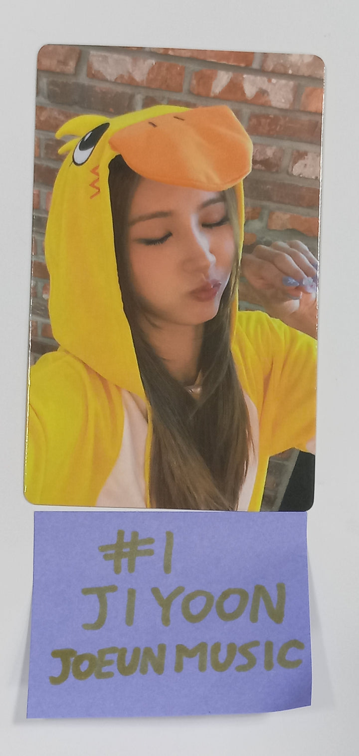 ICHILLIN' "I'M ON IT!" - Joeun Music Fansign Event Photocard - HALLYUSUPERSTORE