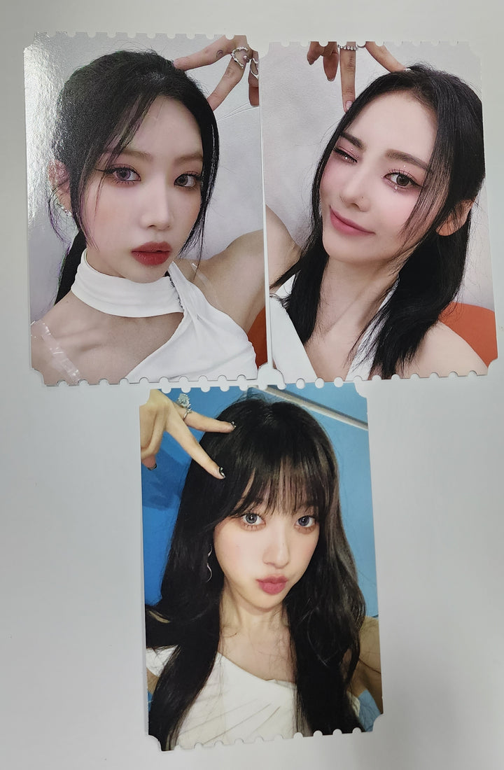 ODD EYE CIRCLE "Version Up"- FLNK Fansign Event Photo Ticket Round 2 - HALLYUSUPERSTORE
