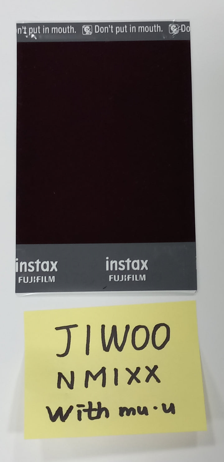 JIWOO (Of NMIXX) "A Midsummer NMIXX’s Dream" - Hand Autographed(Signed) Polaroid - HALLYUSUPERSTORE