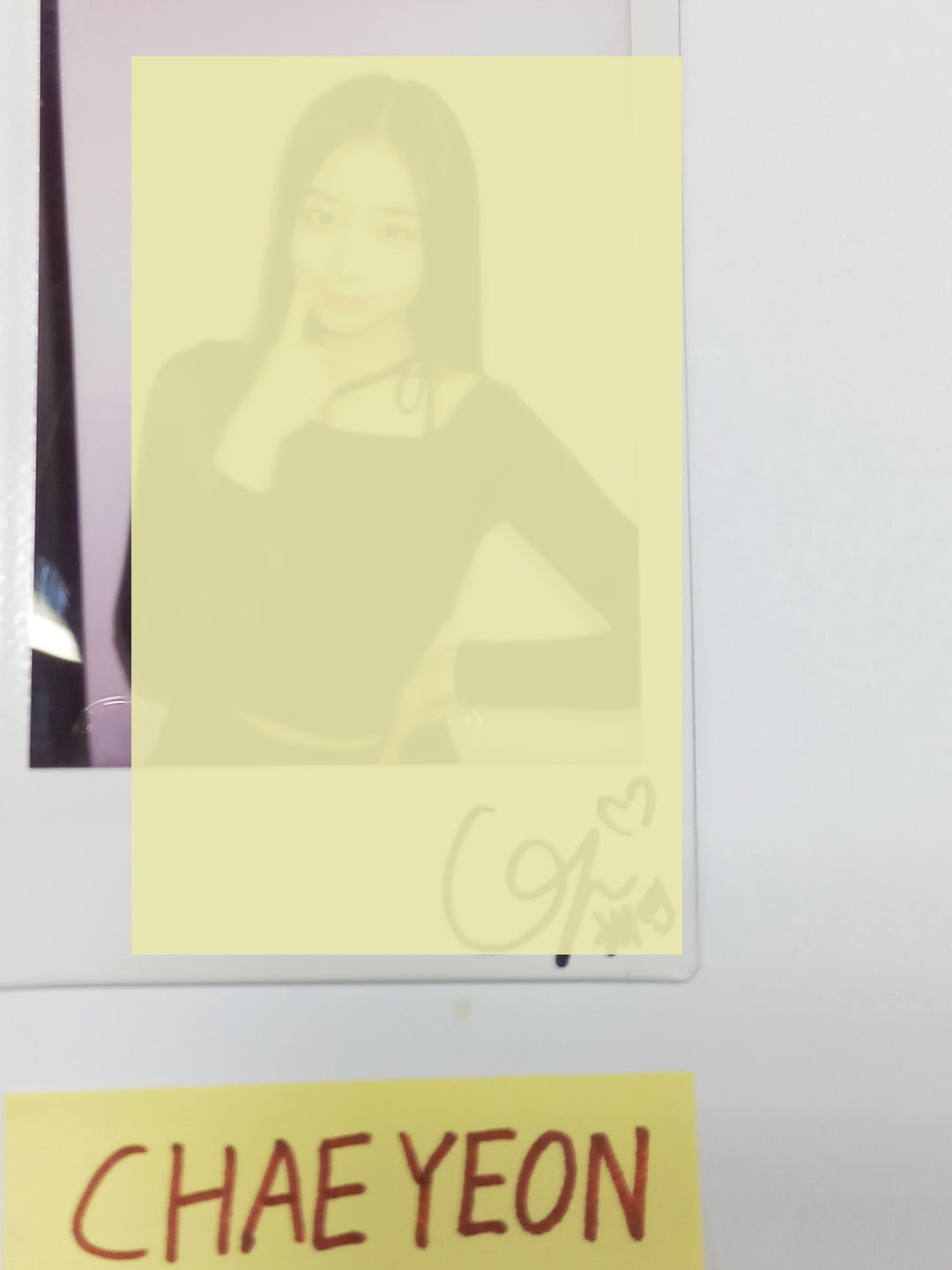Chae Yeon (Of (KR)ystal Eyes) "AESTHETIC" - Hand Autographed(Signed) Polaroid - HALLYUSUPERSTORE
