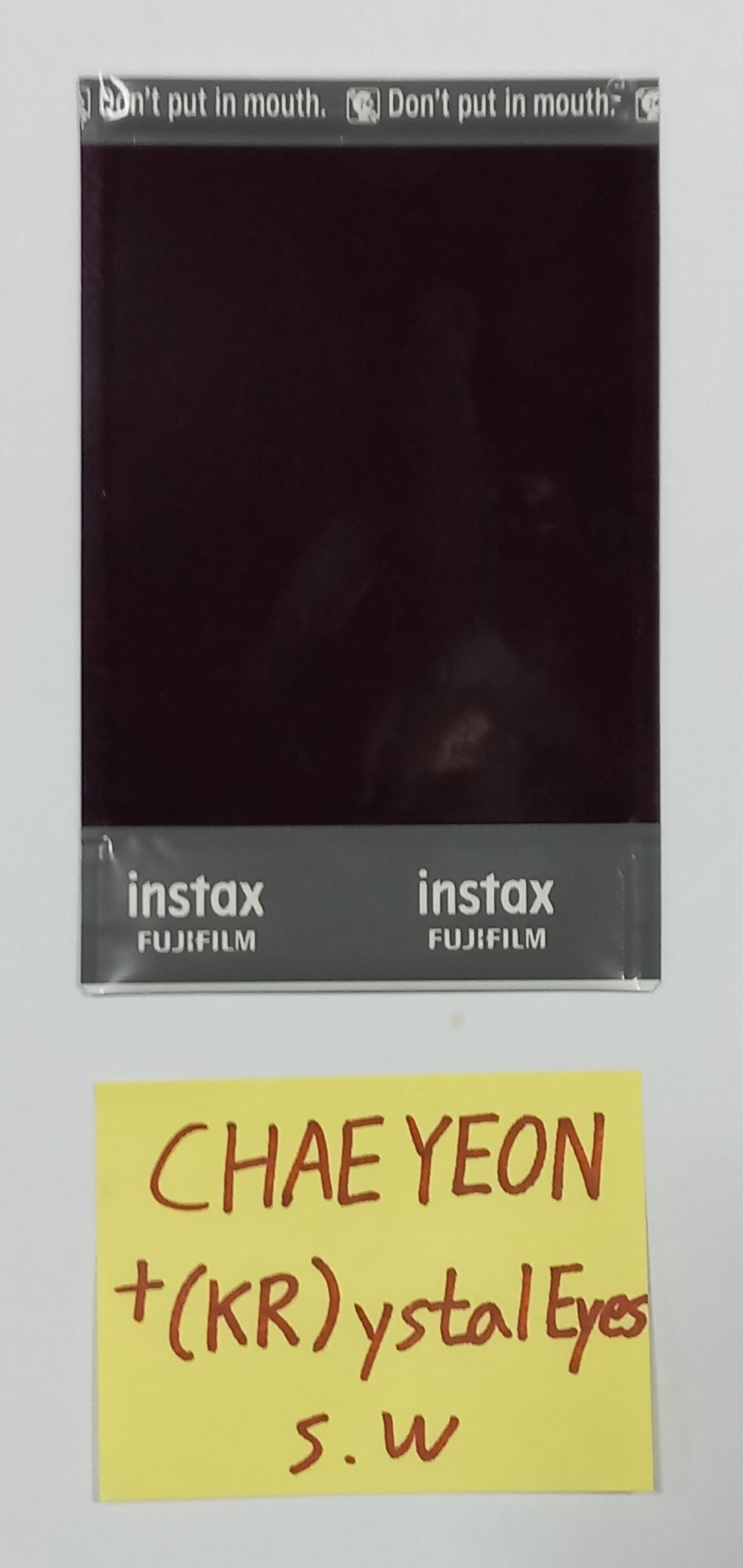Chae Yeon (Of (KR)ystal Eyes) "AESTHETIC" - Hand Autographed(Signed) Polaroid - HALLYUSUPERSTORE