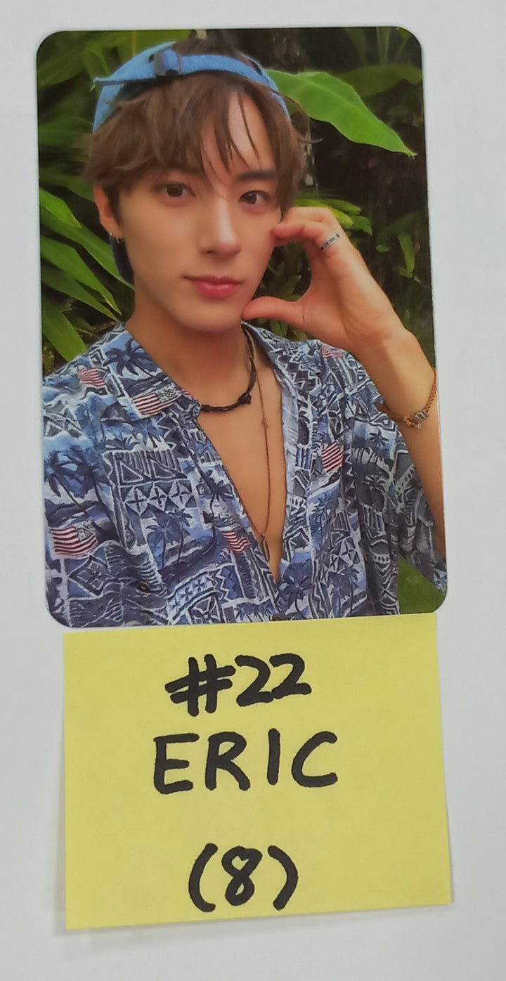 The Boyz ""PHANTASY" pt.1 Christmas in August - Official Photocard (2) - HALLYUSUPERSTORE